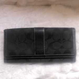 Early 2000 coach logo wallet